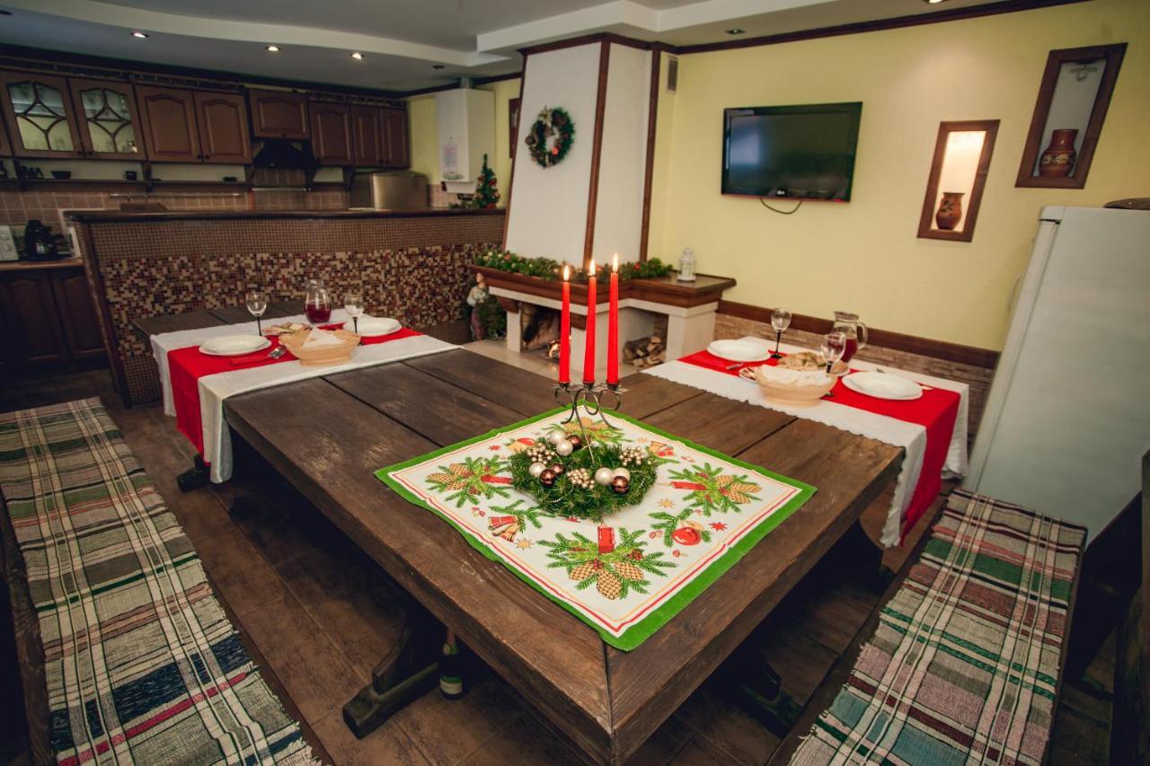 U Eli Hotel Polyana  Luaran gambar